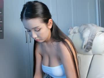 girl Asian Live Webcam with swt_shadow