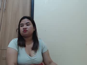 girl Asian Live Webcam with beautyasianella