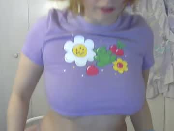 girl Asian Live Webcam with xoxo_peachy