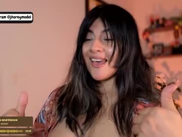 girl Asian Live Webcam with isabeyferrec