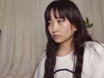 girl Asian Live Webcam with harooniks