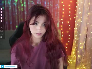 girl Asian Live Webcam with greeny_mat