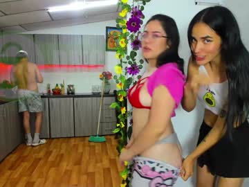 couple Asian Live Webcam with xsexs_girlsx