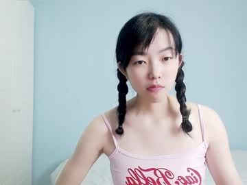 girl Asian Live Webcam with lu_na6