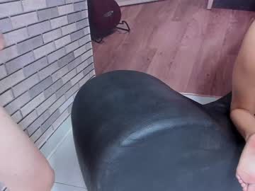 couple Asian Live Webcam with arcoiris_2022
