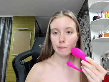 girl Asian Live Webcam with bam_bi