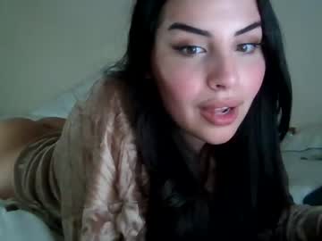 girl Asian Live Webcam with chloekittenuk