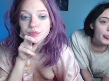 couple Asian Live Webcam with mollycodle