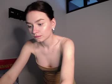 girl Asian Live Webcam with alice_braga