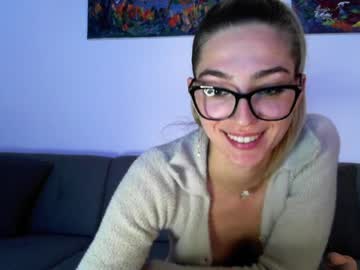 girl Asian Live Webcam with cutebunny_8