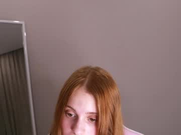 girl Asian Live Webcam with edahawks