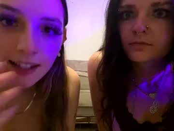 girl Asian Live Webcam with ivypickett