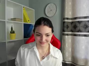 girl Asian Live Webcam with sara_berton