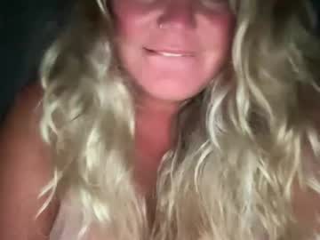 girl Asian Live Webcam with caromarie97