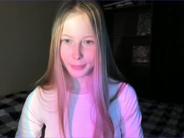 girl Asian Live Webcam with jenny_angelok