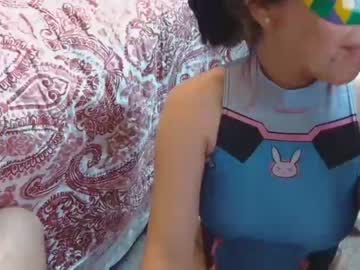 couple Asian Live Webcam with latinapicante