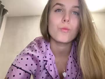 girl Asian Live Webcam with gosssip
