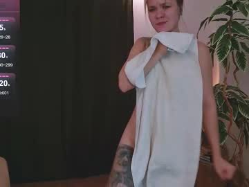 girl Asian Live Webcam with pink_seagull