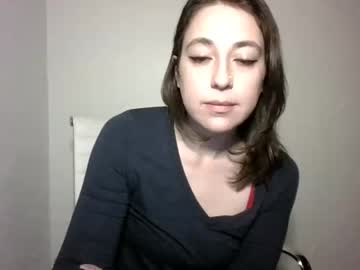 girl Asian Live Webcam with ilovelucylola
