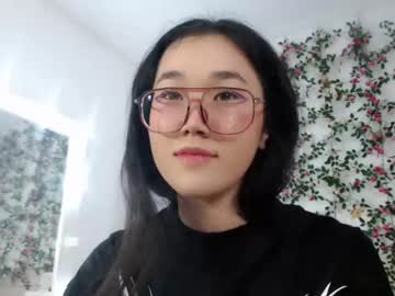 girl Asian Live Webcam with yukkityan