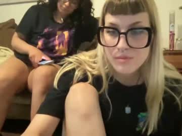 girl Asian Live Webcam with godevelyn