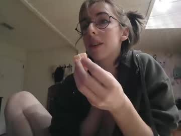 girl Asian Live Webcam with friskyfreckledfox
