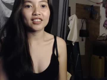 girl Asian Live Webcam with imyourkesiah