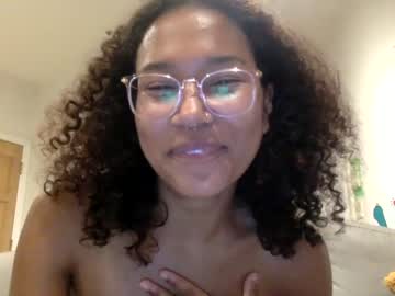 girl Asian Live Webcam with marimariposa
