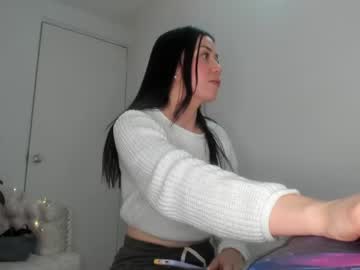 girl Asian Live Webcam with melissalopez27