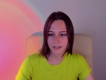 girl Asian Live Webcam with sunhomey
