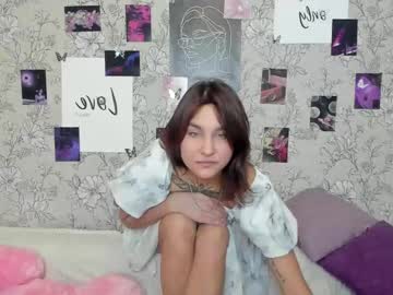 girl Asian Live Webcam with emma_saf