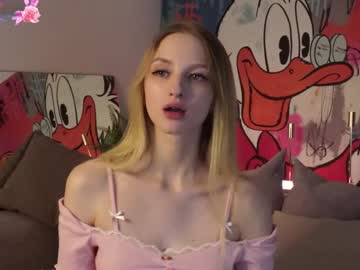 girl Asian Live Webcam with aurorablondi