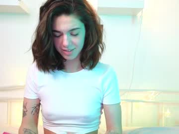 girl Asian Live Webcam with mystica_