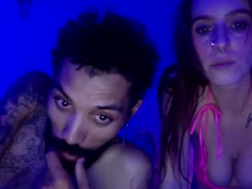 couple Asian Live Webcam with croxfox