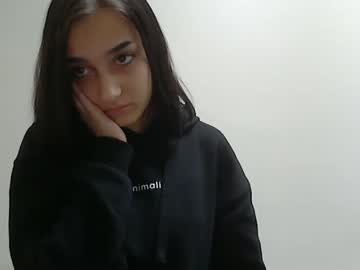 girl Asian Live Webcam with veryveryshygirl