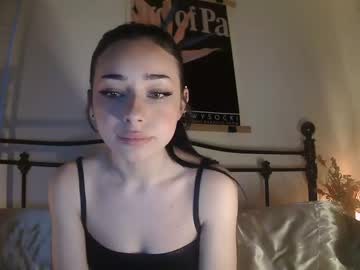 girl Asian Live Webcam with chloebabyboo