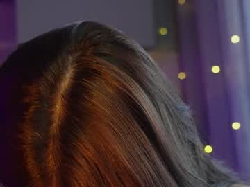 girl Asian Live Webcam with roseess_