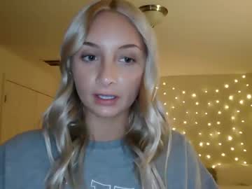girl Asian Live Webcam with aspenaries