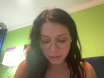 girl Asian Live Webcam with ravenlanexx