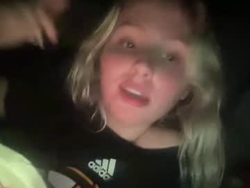 girl Asian Live Webcam with prettykitten123