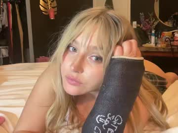 girl Asian Live Webcam with haileyholton
