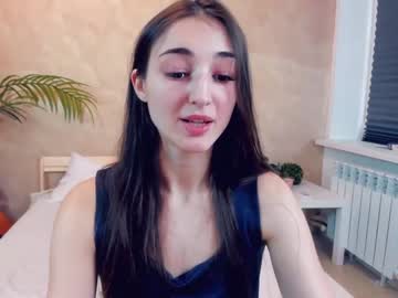 girl Asian Live Webcam with lunaamour_