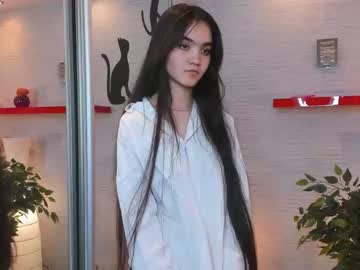 girl Asian Live Webcam with _laskarich_
