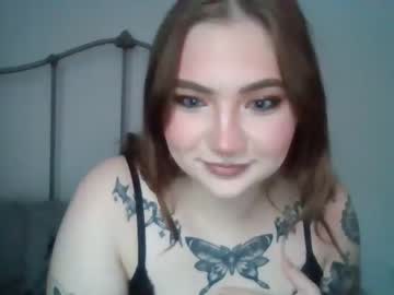 girl Asian Live Webcam with gothangel88