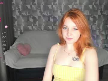 girl Asian Live Webcam with o_liviaa
