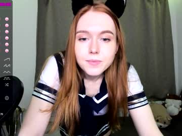 girl Asian Live Webcam with hello_dana
