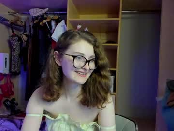 girl Asian Live Webcam with moonlight_princess