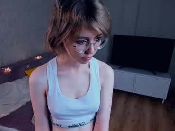 girl Asian Live Webcam with florabradway