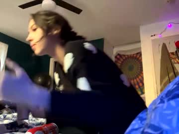 couple Asian Live Webcam with halien695