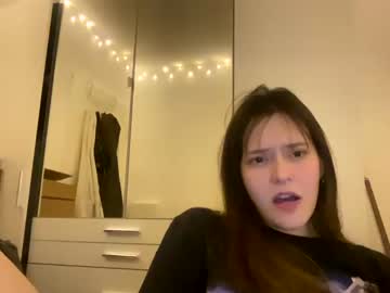 girl Asian Live Webcam with biggestcatlover